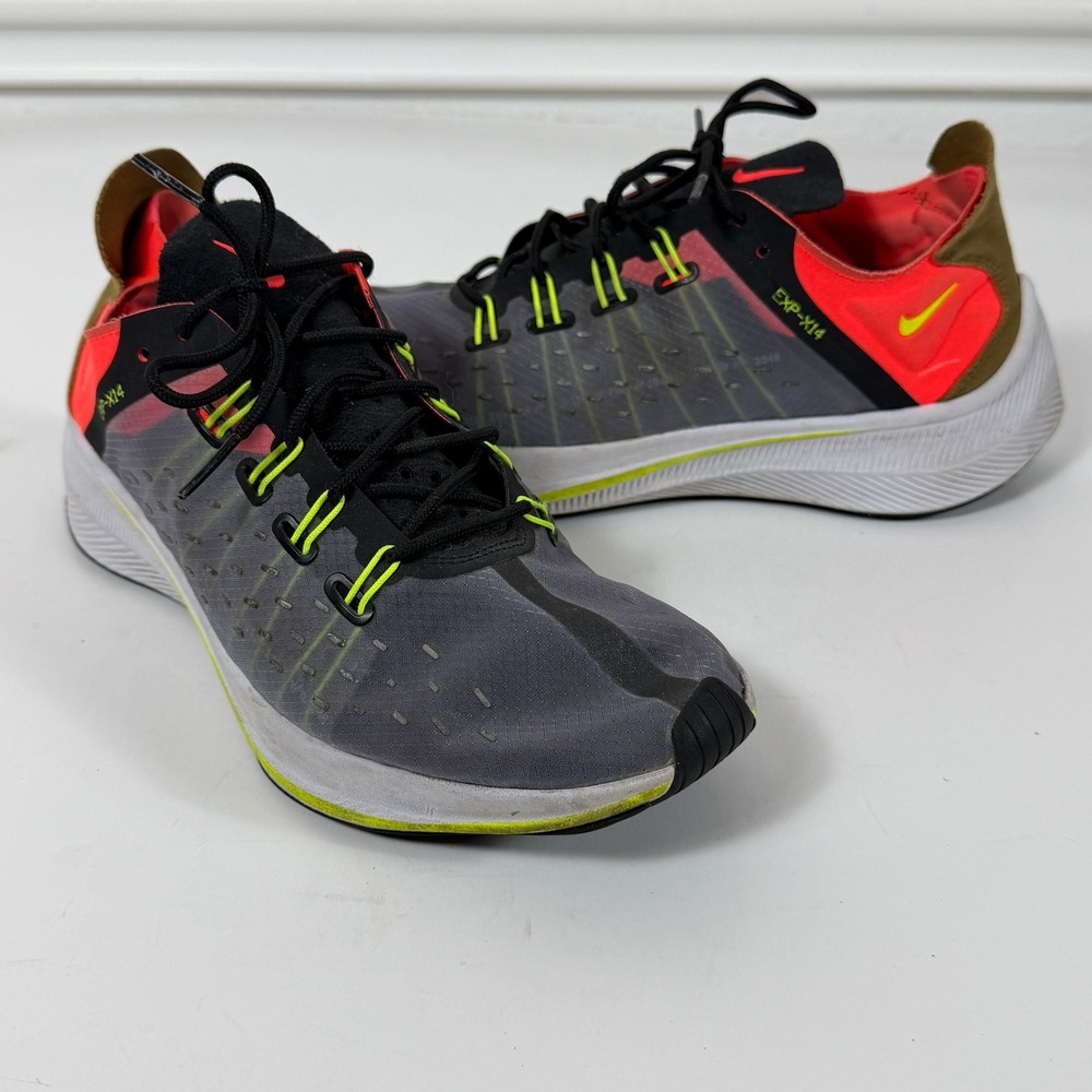 Nike EXP-X14 Womens 9.5 Grey Crimson Running Shoes Sneaker React